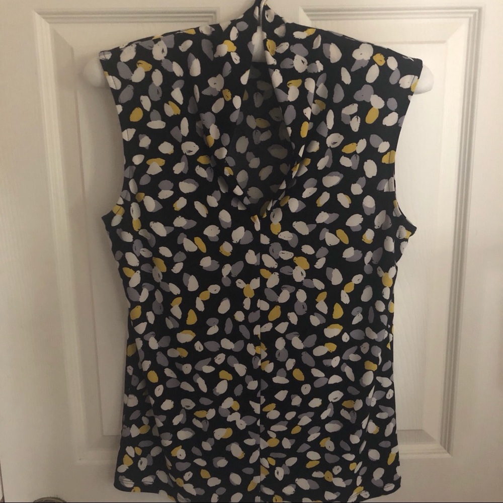 Nine West stretchy sleeveless top